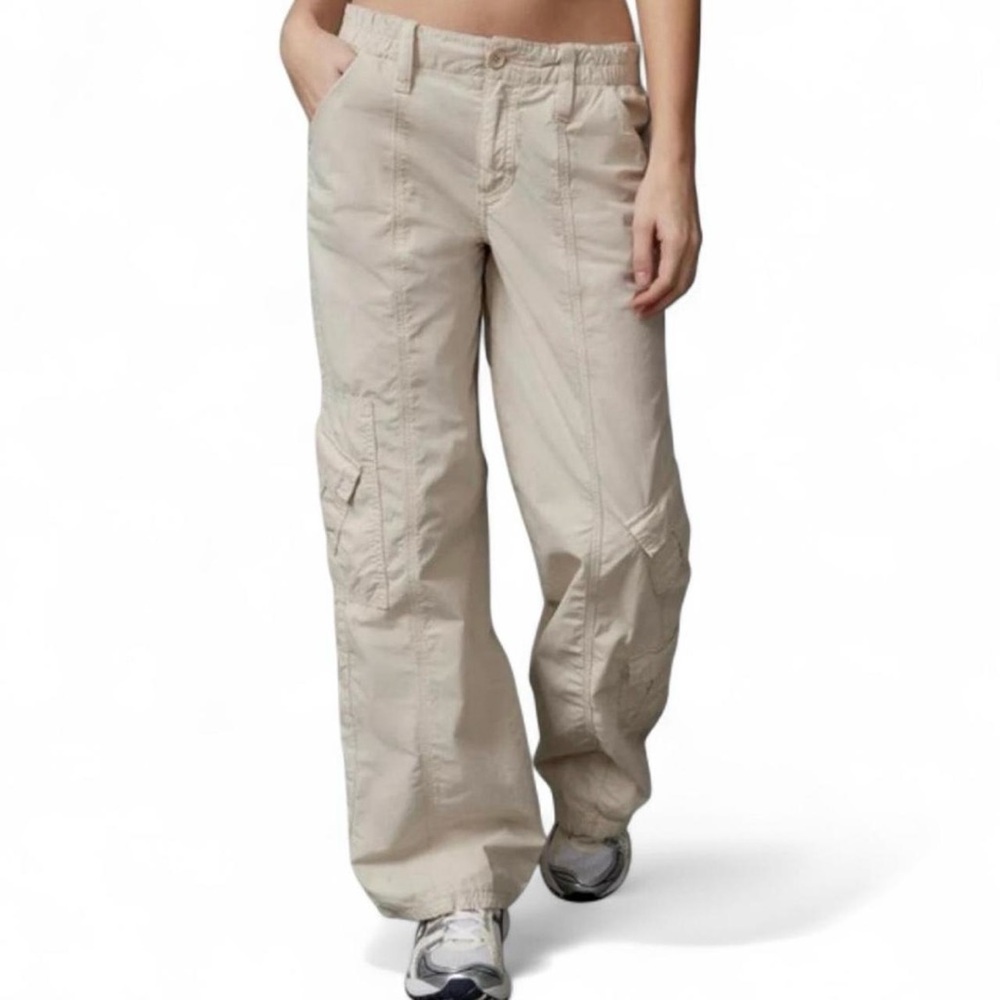 BDG Y2K Low Waisted Cargo Pants